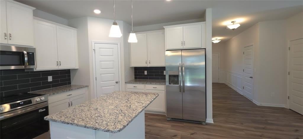 523 Grover Street – photo 5