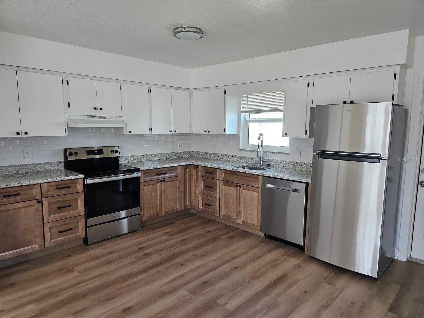 175 174TH TERRACE Drive E – photo 5