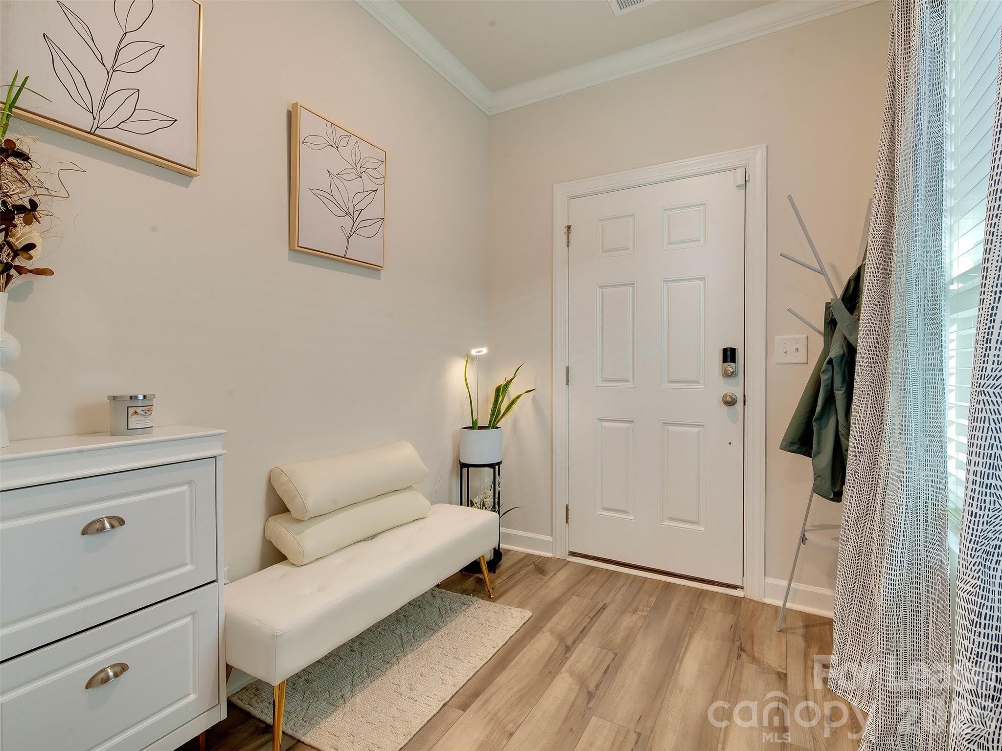 4009 Woodland View Drive – photo 3