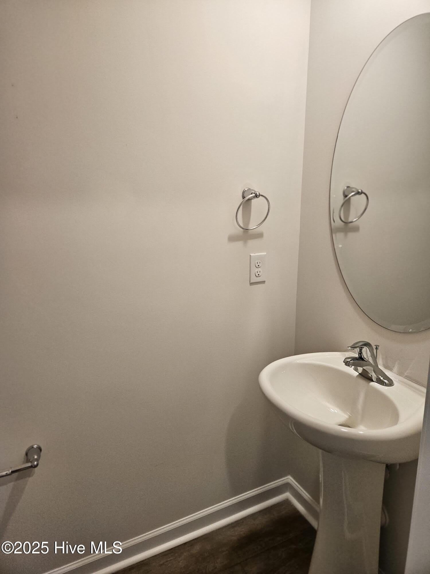 2107 Gracie Lane – photo 3