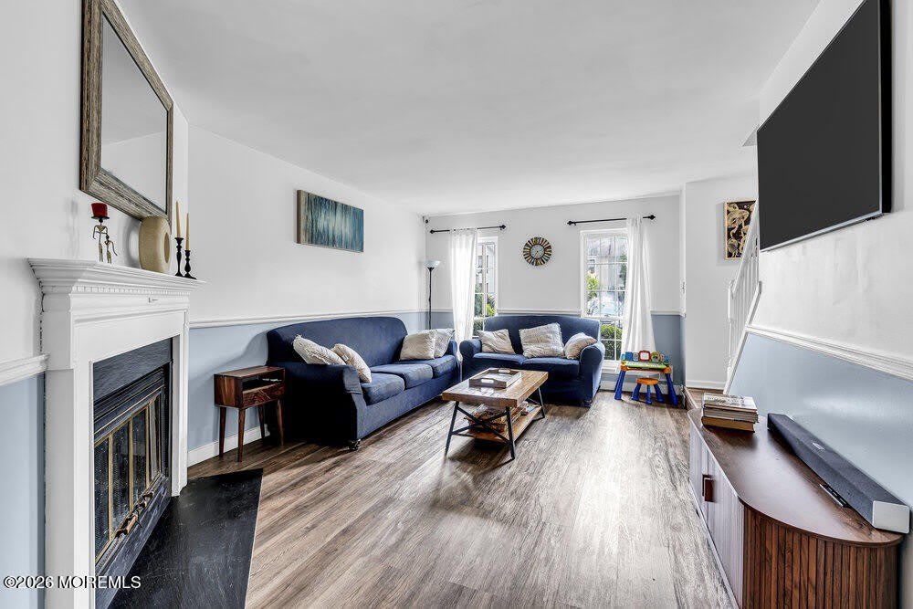 38 Devon Court – photo 5