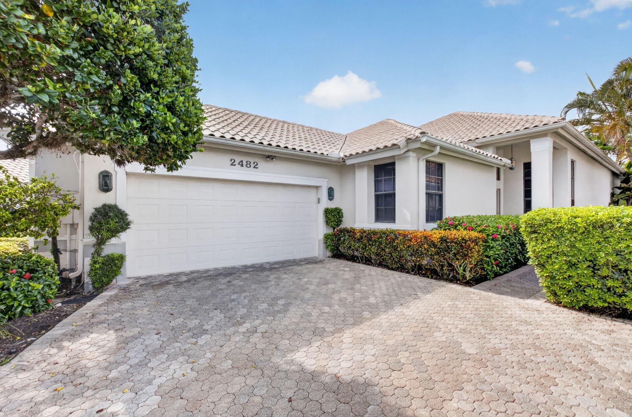 2482 NW 63rd Street – photo 3