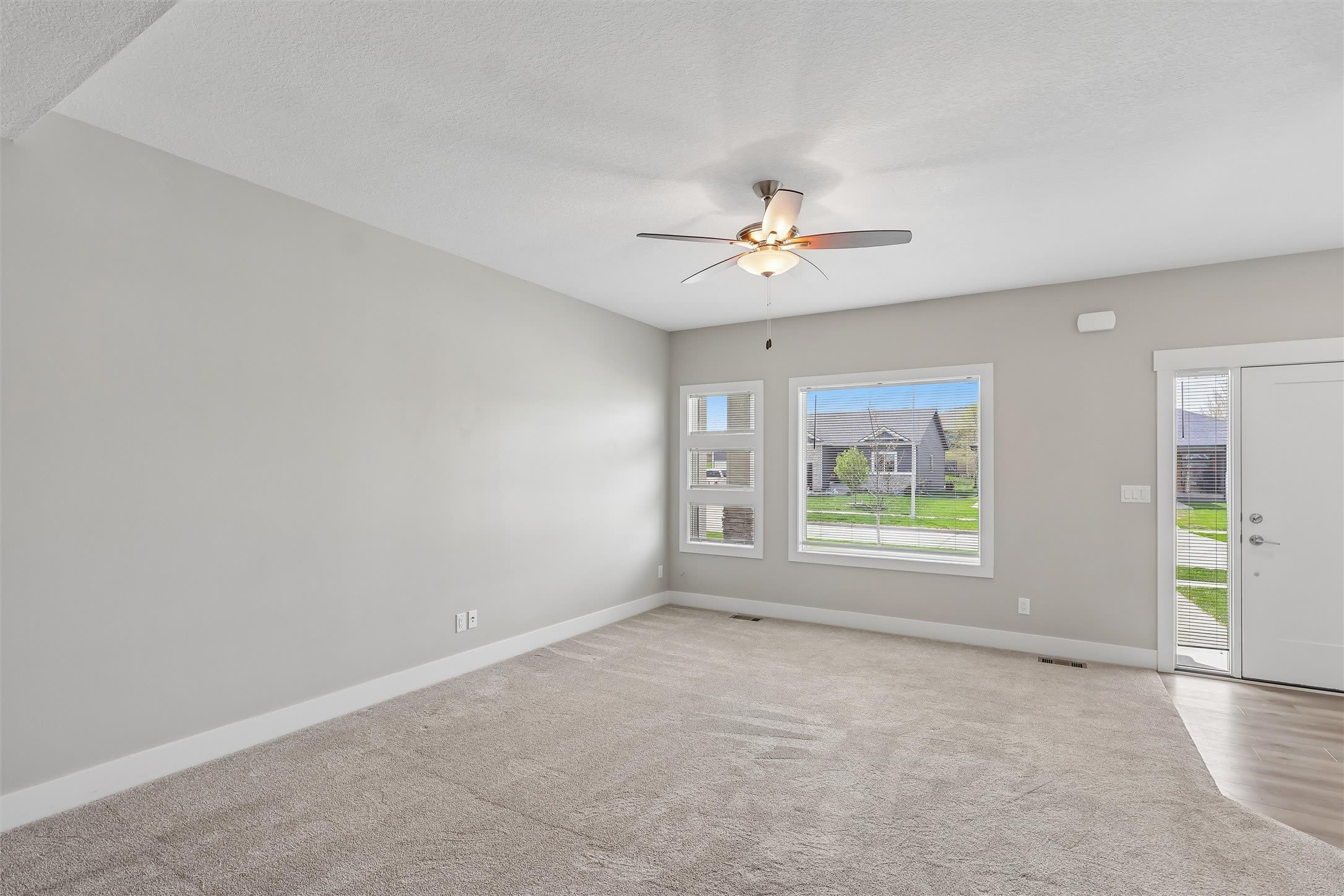 16617 Wilden Drive – photo 2