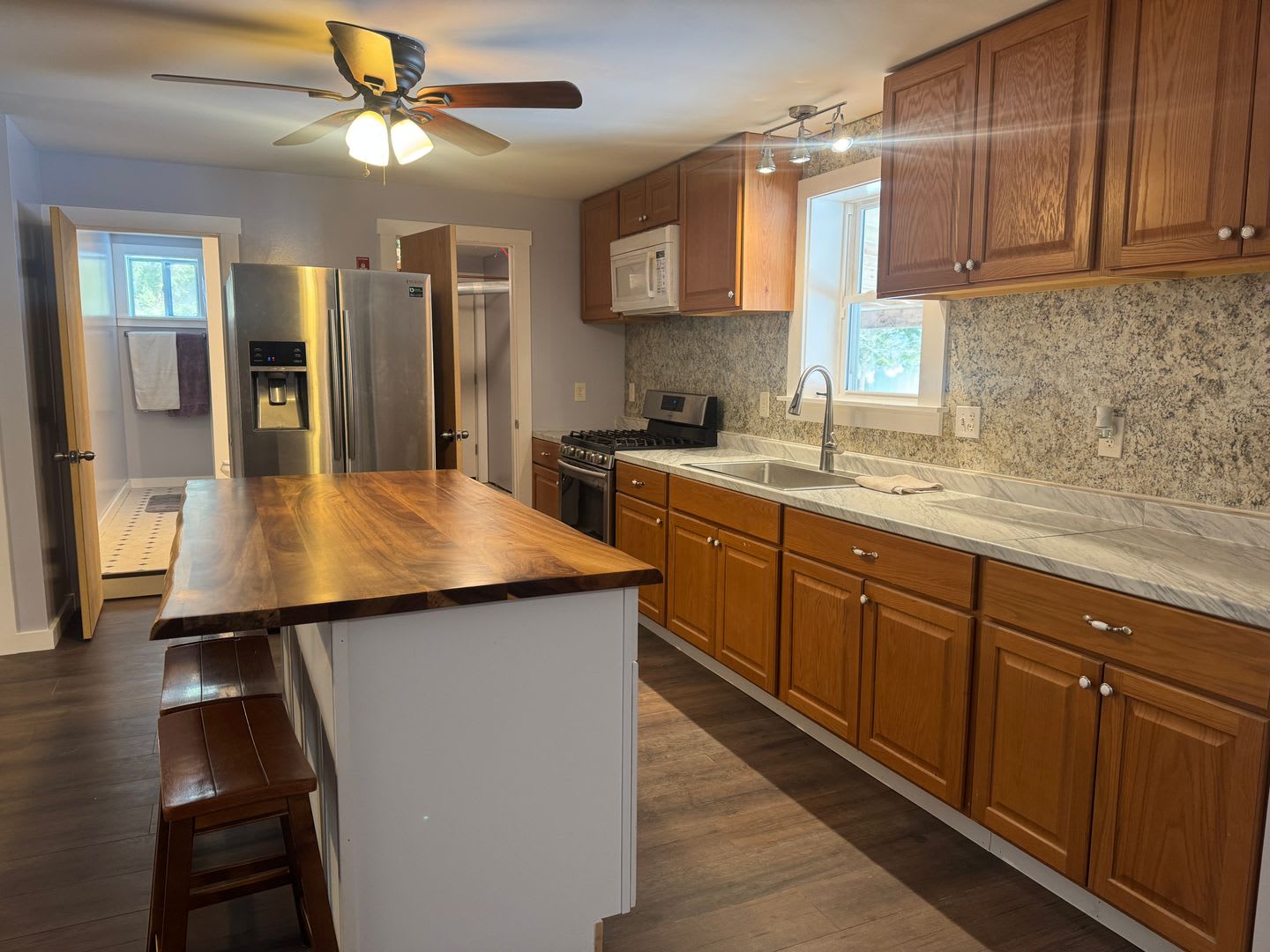 2 Bedroom in Weathersfield – photo 2