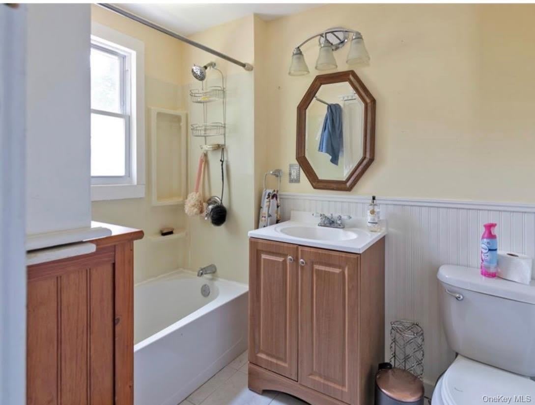 184 Highland Avenue – photo 3