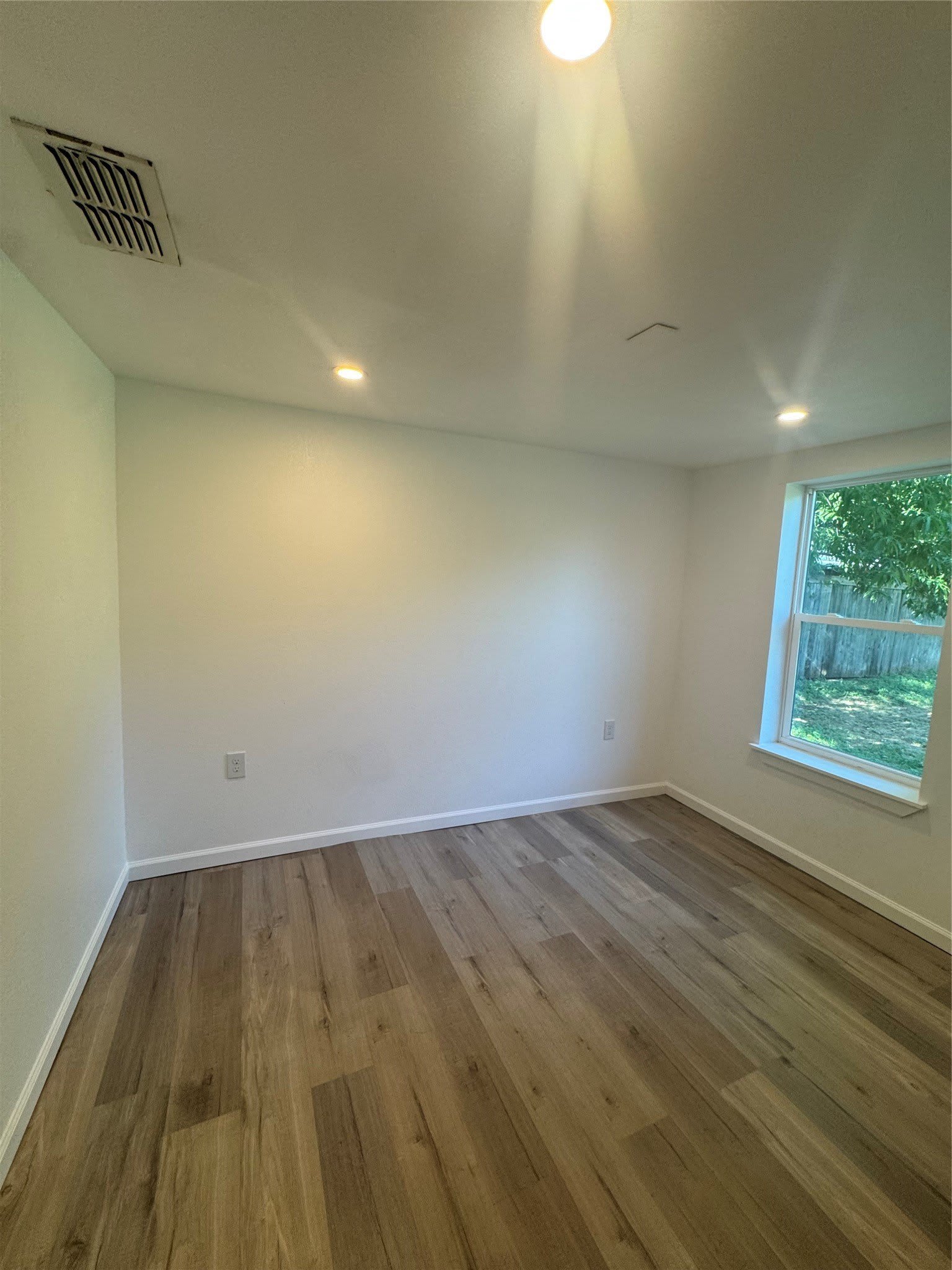1510 Locust – photo 2