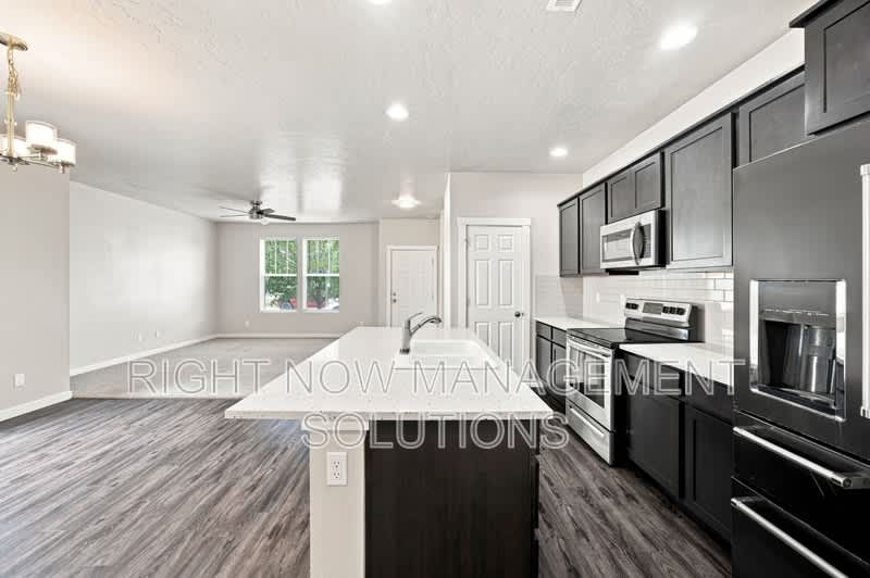 10043 West Campville Street – photo 3
