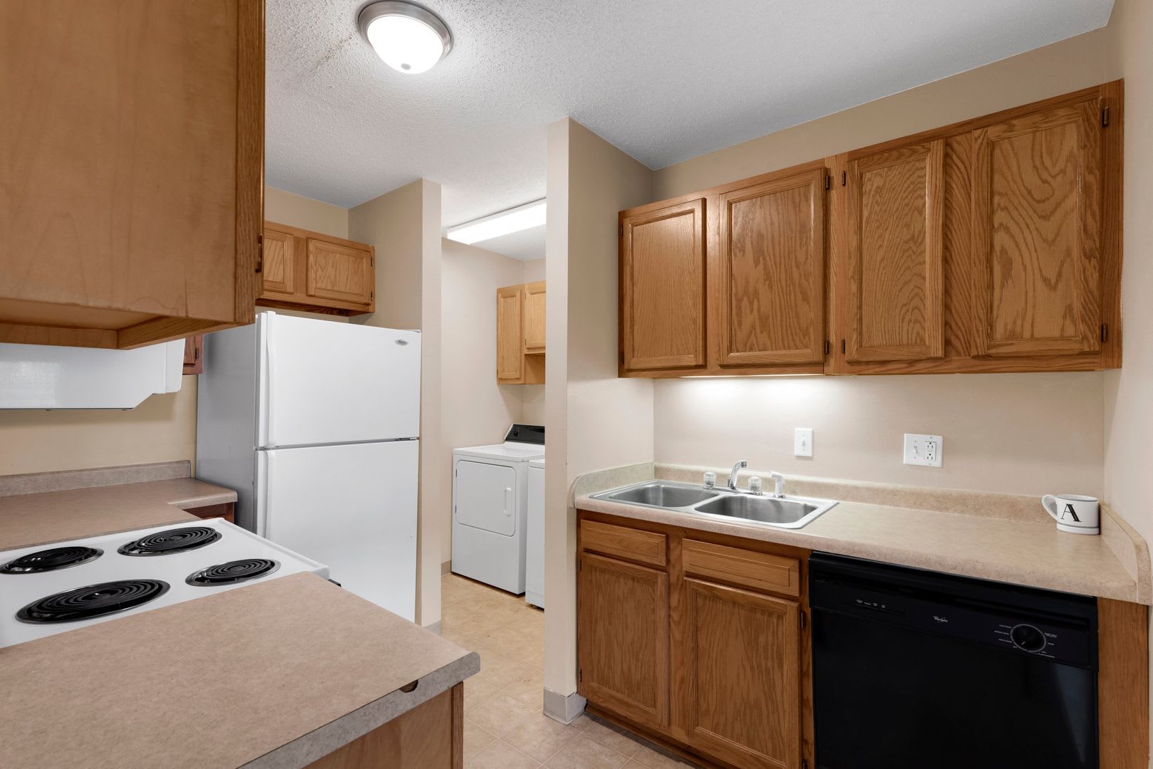 2401 Knapp St – photo 4