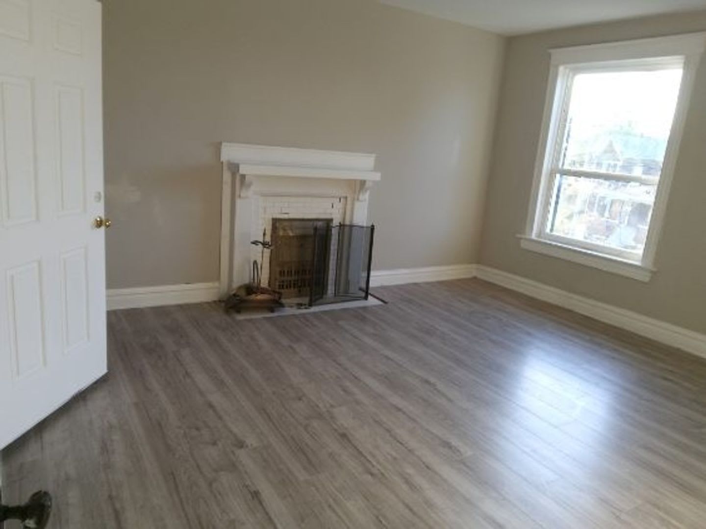Charming 2Br Duplex In Saint Louis – photo 1