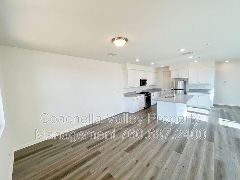 84401 Passagio Lago Way – photo 2