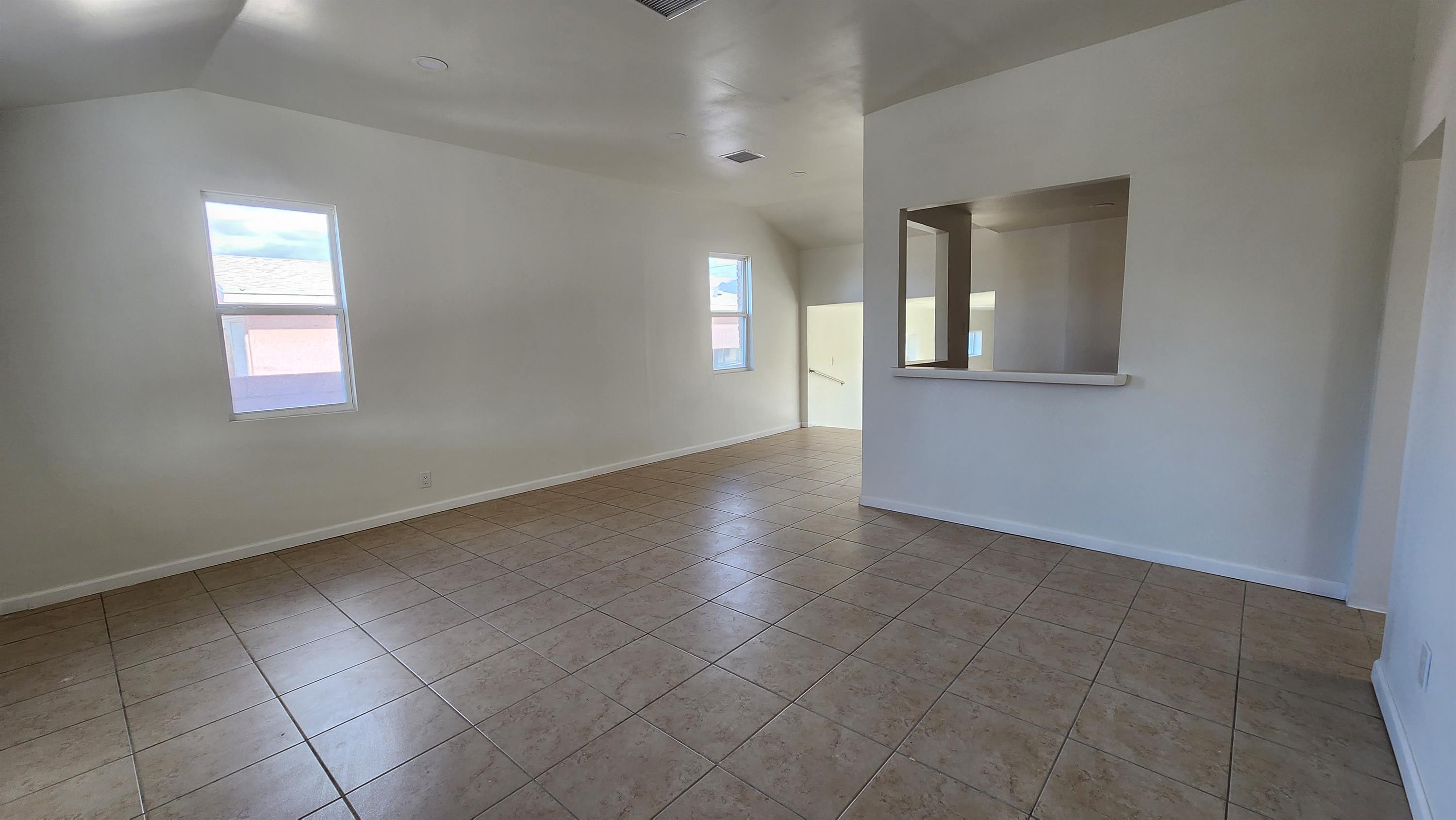 211 Edgewood Boulevard – photo 2