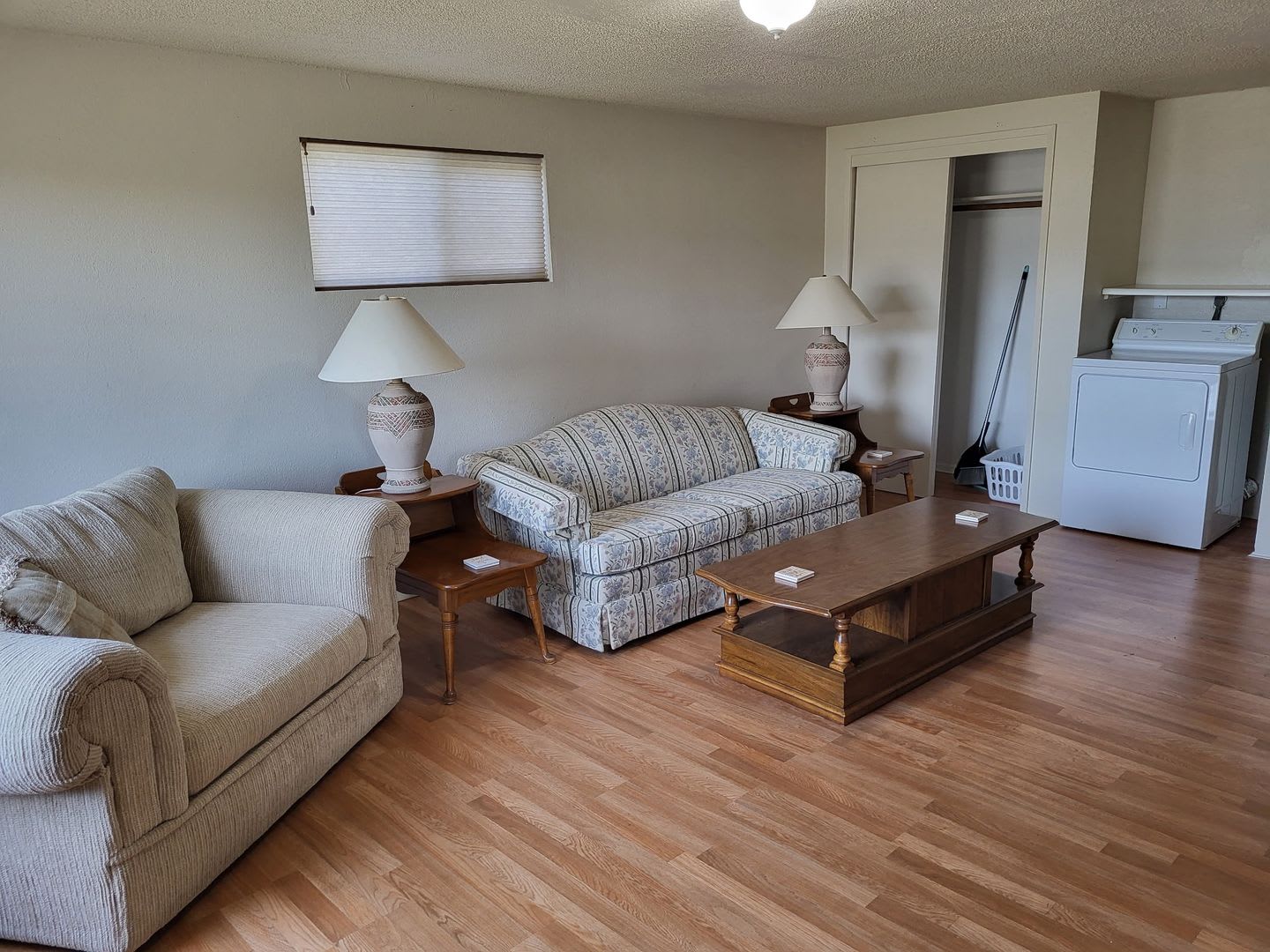 Charming Fully Furnished 1-Bedroom Home – All Utilities Included! – photo 5
