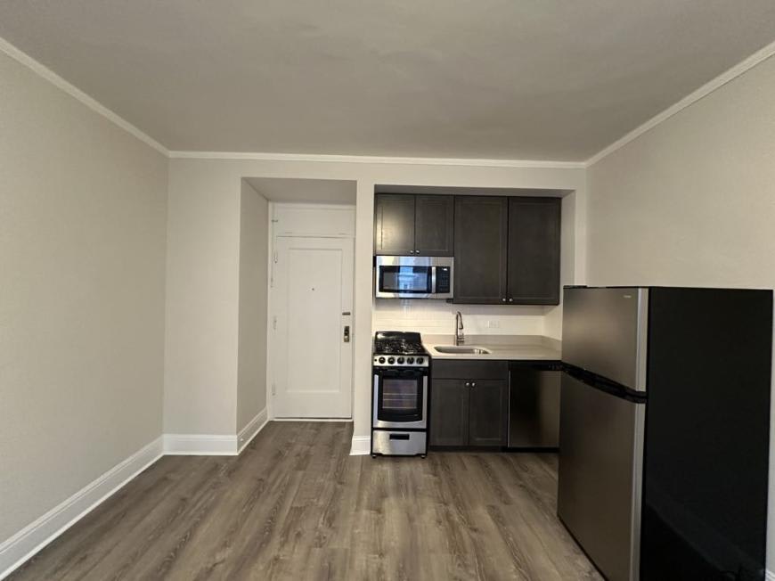 3333 Diversey – photo 5