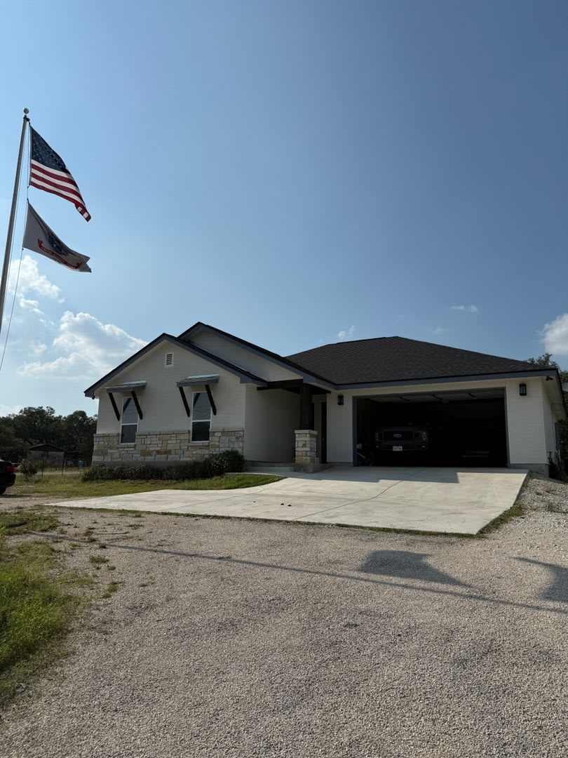 Hill Country Living – photo 1