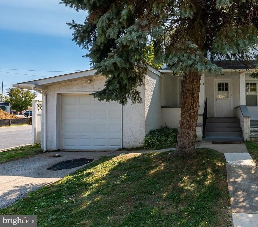 334 E CONESTOGA ROAD – photo 1