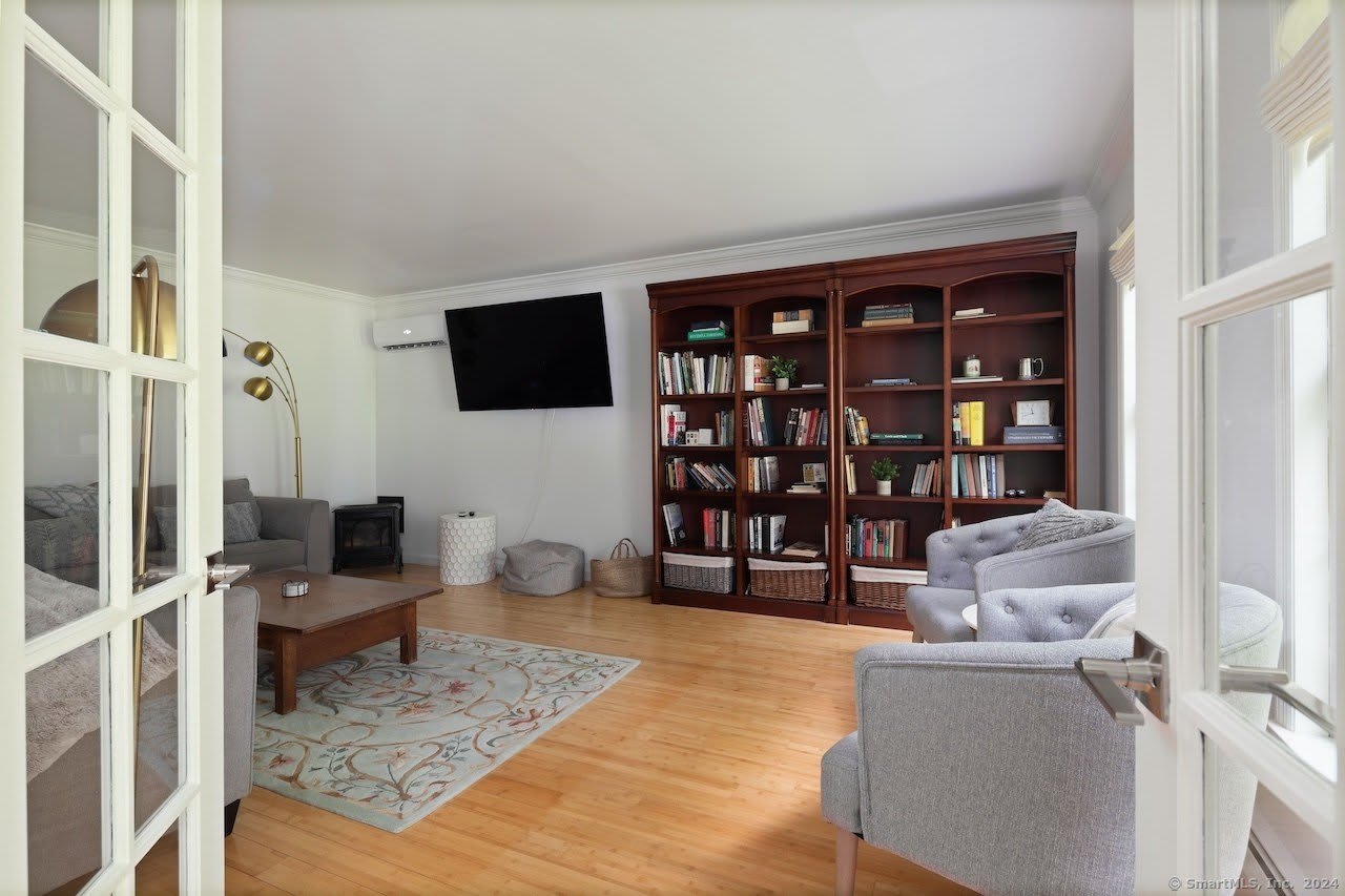 32 Burton Road – photo 4