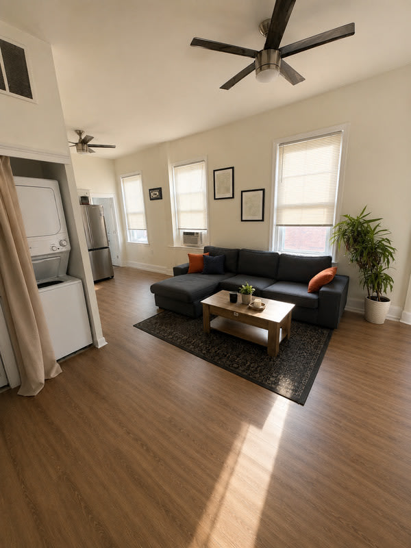 1627 Wolf St – photo 4