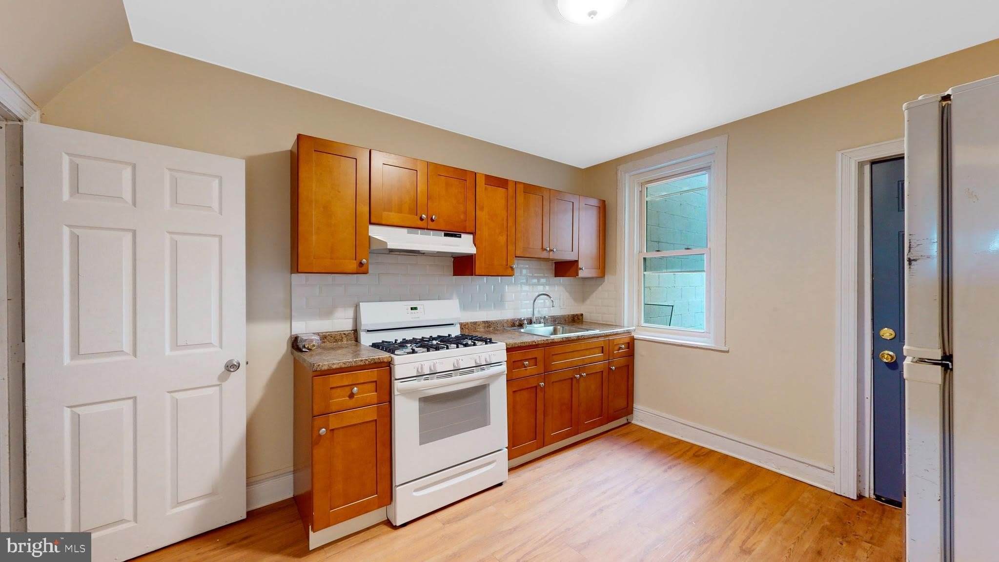 3927 WARREN Street – photo 4