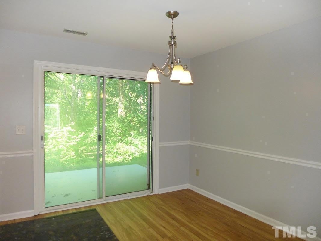 124 Marlowe Court – photo 5
