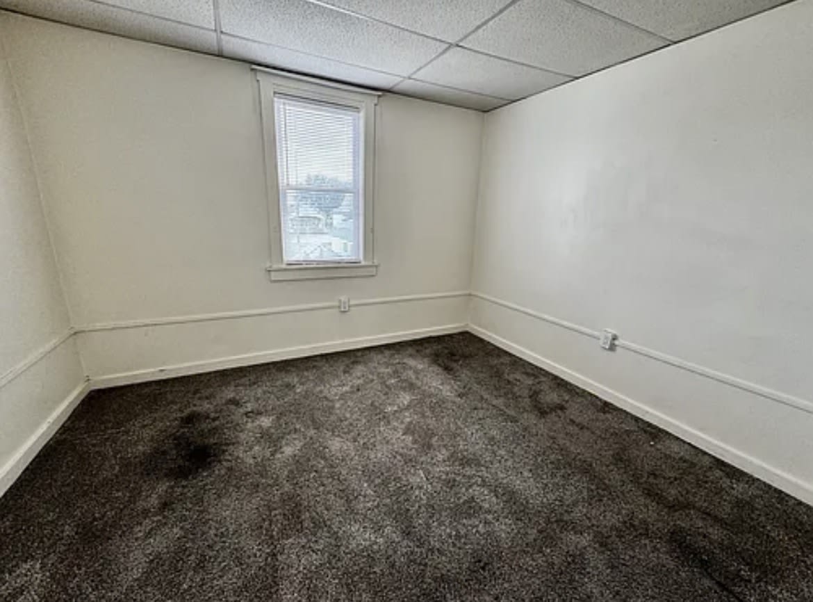 335 South Wood Street – photo 2