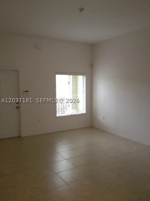 1657 Se 23Rd Way – photo 2