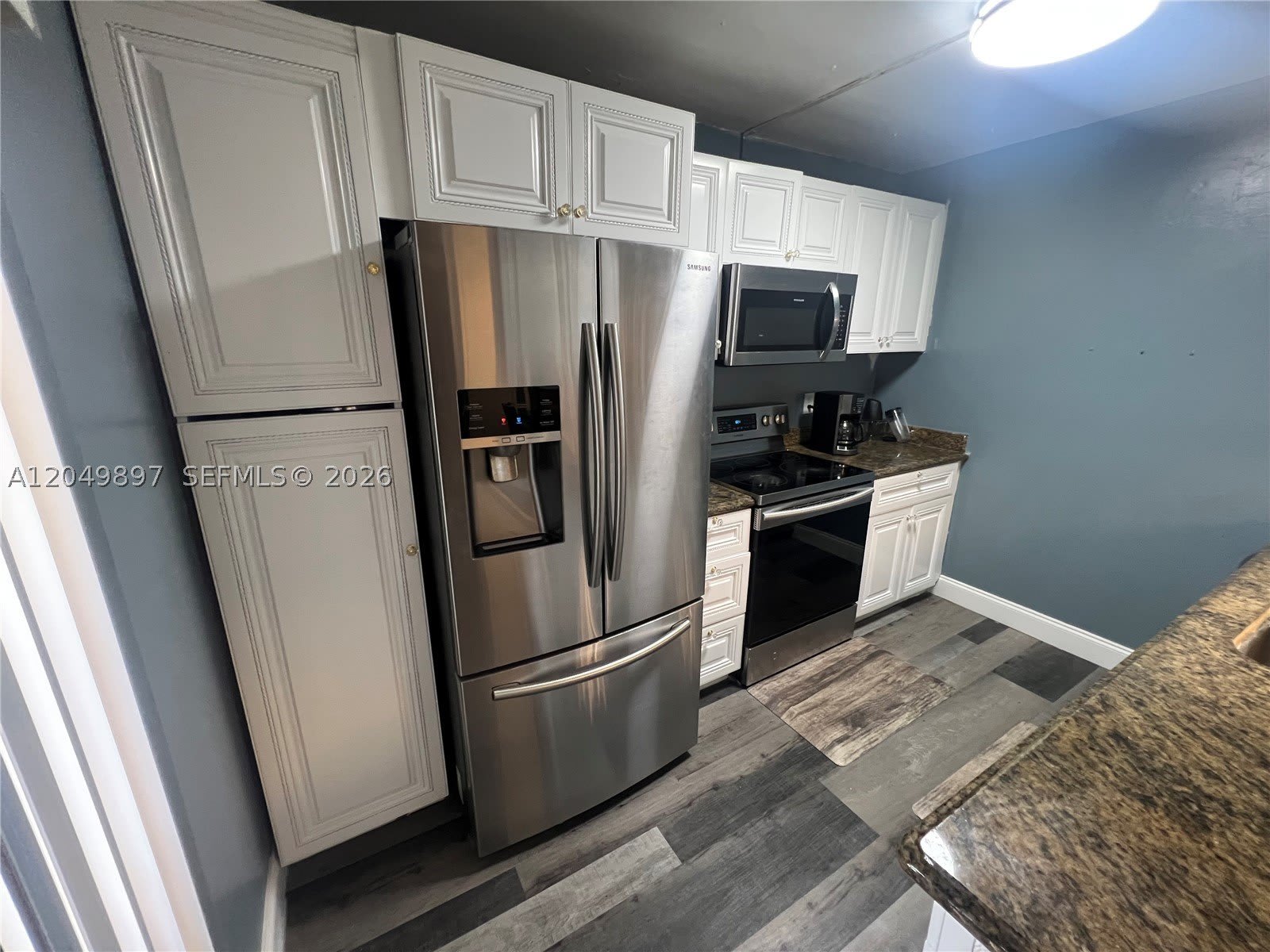 1600 Coral Ave – photo 3