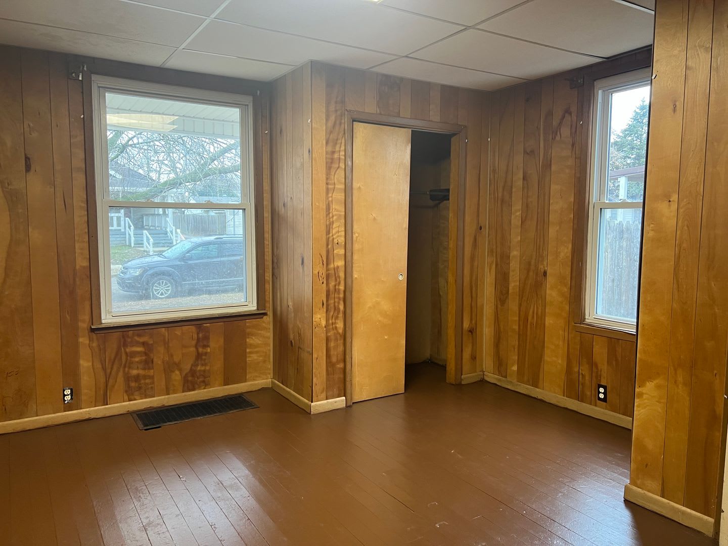 Newly Remodeled 3 Bedroom – photo 3