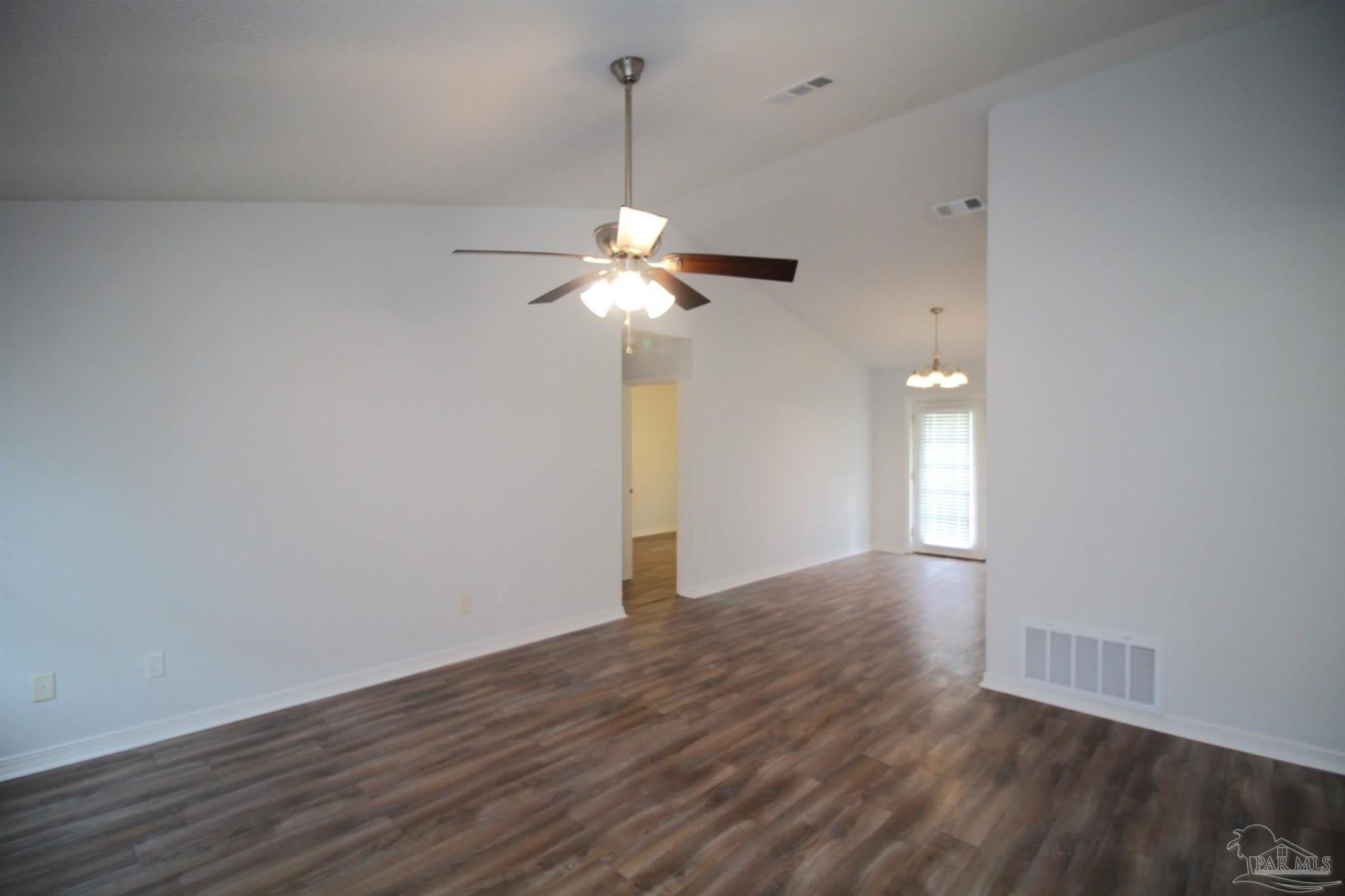 7679 Old Hickory Dr – photo 5