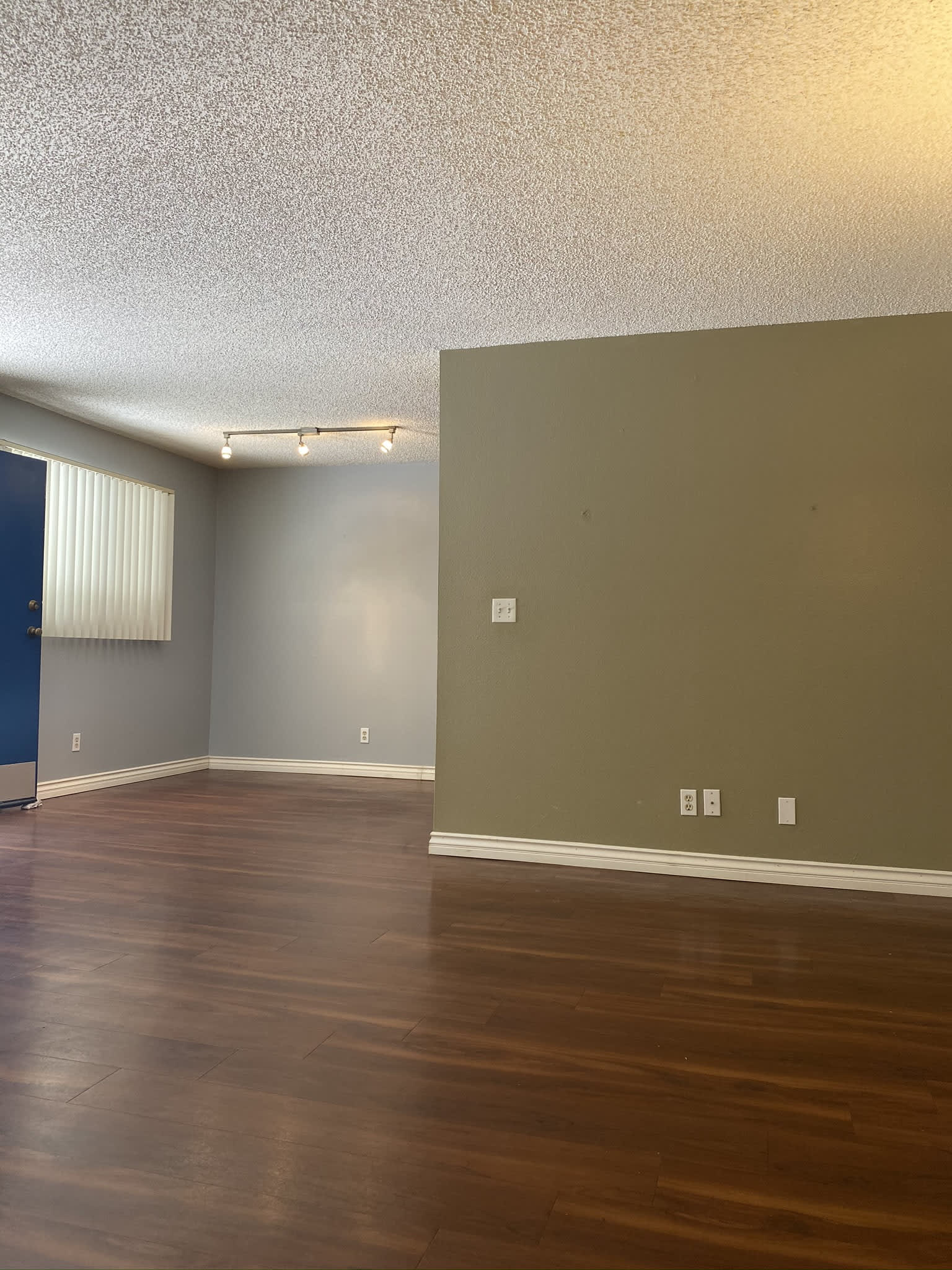 6590 Hazeltine Ave – photo 3