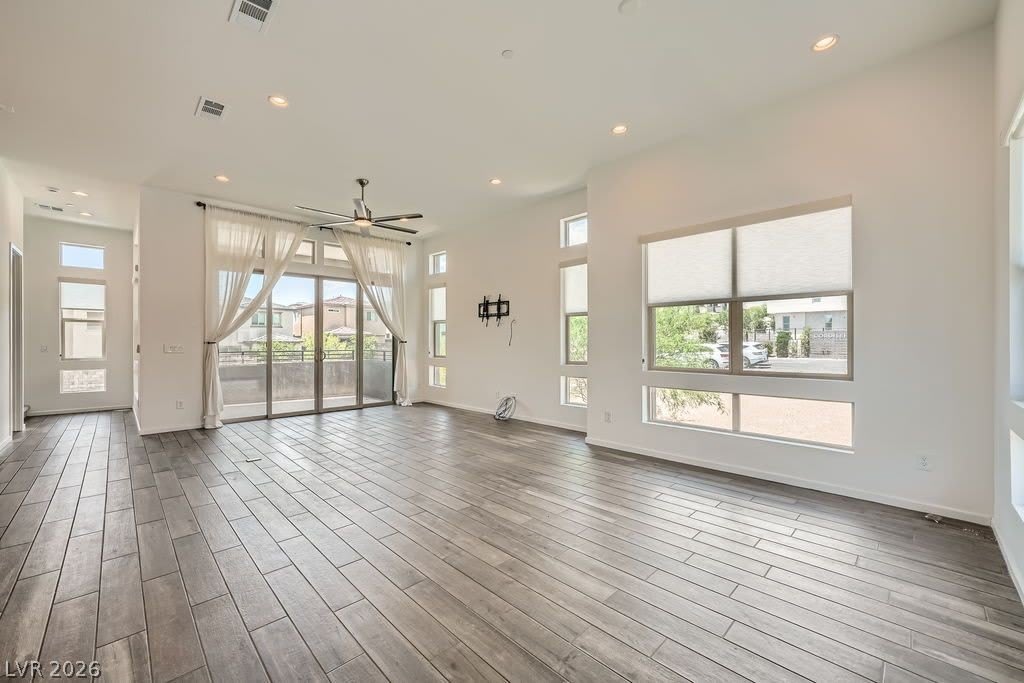 11821 Stone Run Avenue – photo 4