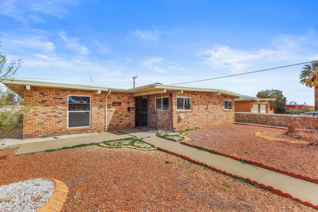 5201 CORNELL Avenue – photo 2