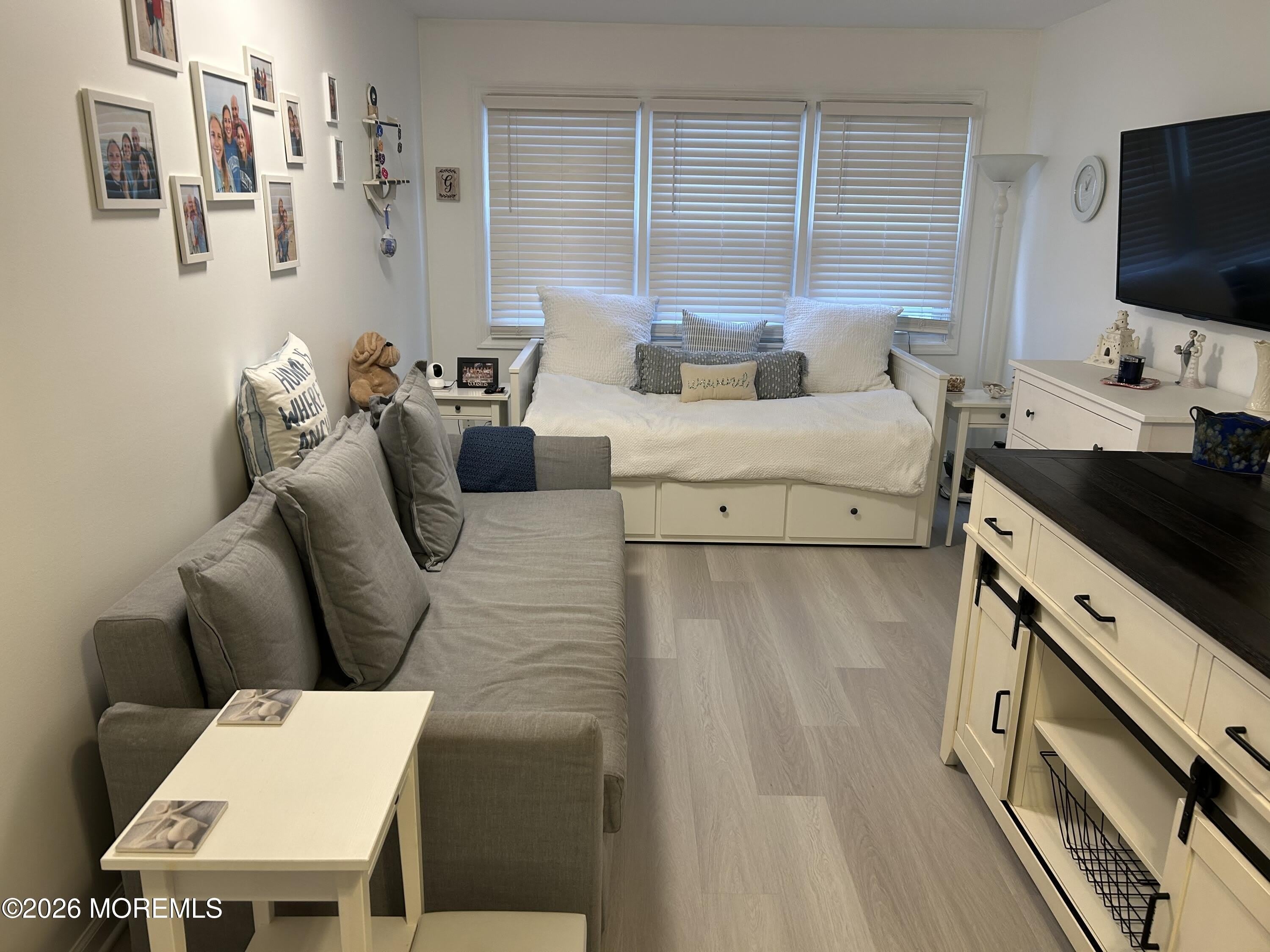 1804 Grand Central Avenue – photo 4