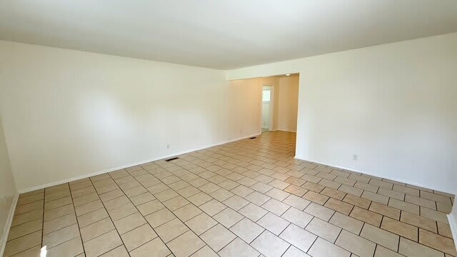5858 East 45th Street – photo 3