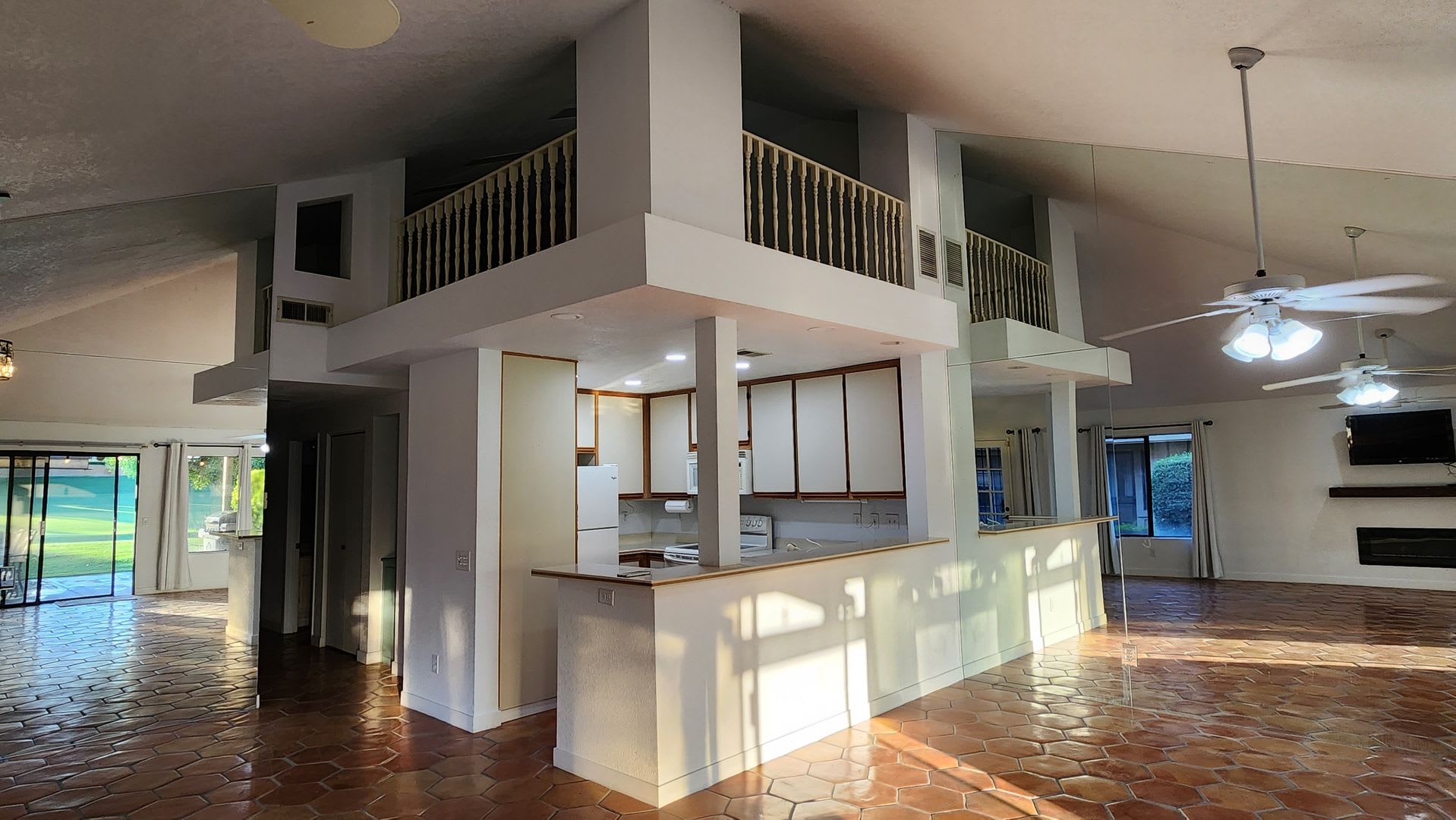 Two bedroom, two bath on the 15th fairway – photo 4