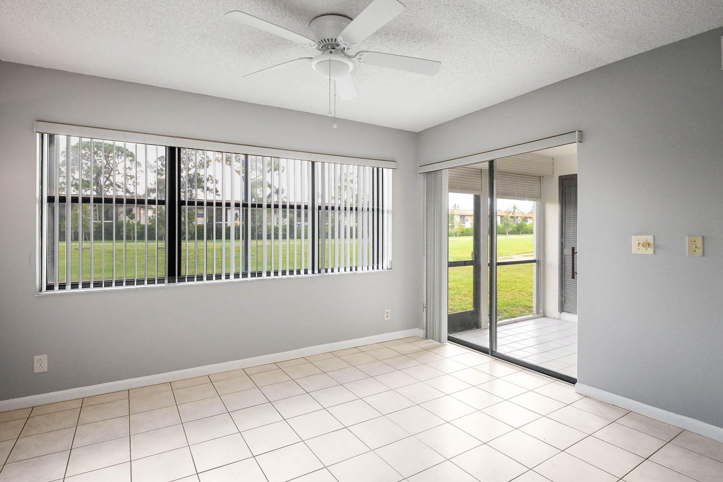 7593 TAHITI Lane – photo 5