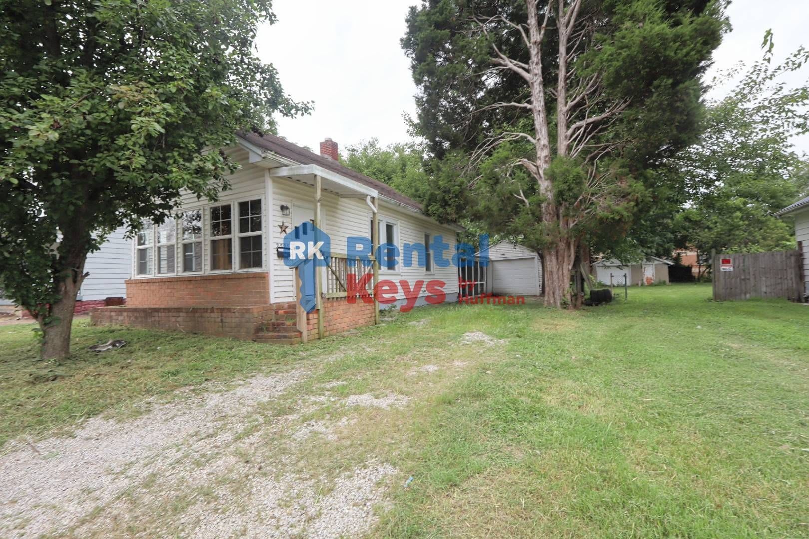 Two Bedroom House – photo 3