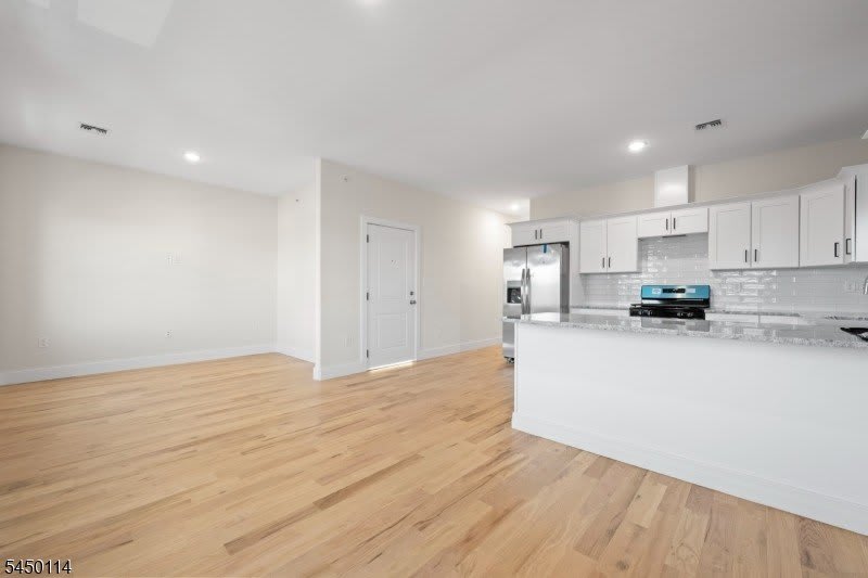 54 2Nd St – photo 4