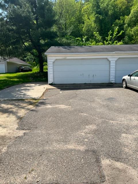 545 E 7th St – photo 3