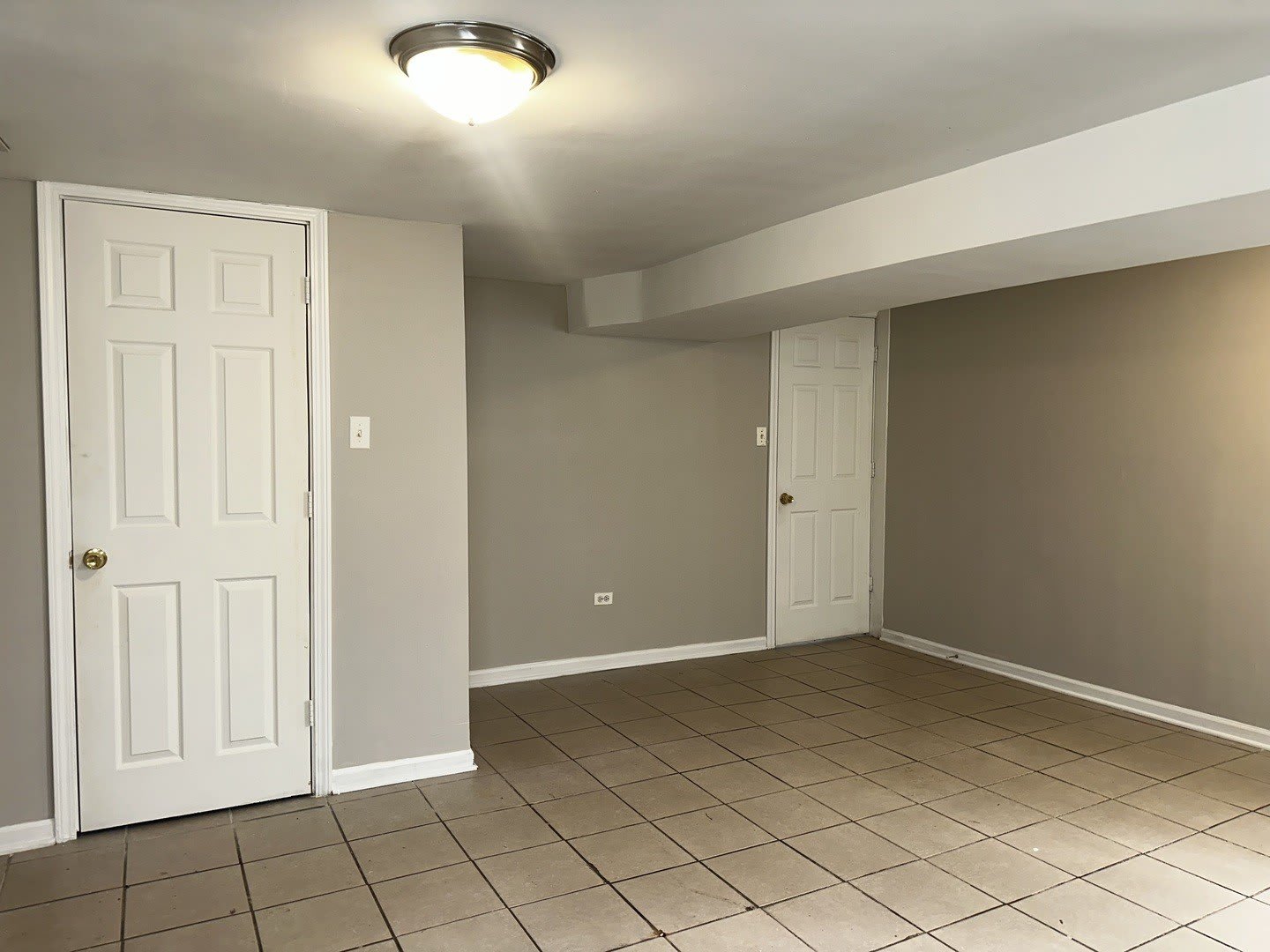 7719 S Essex Avenue – photo 4