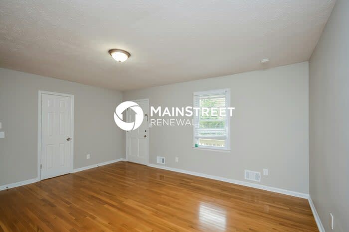 2940 Landmark Drive Southeast – photo 3