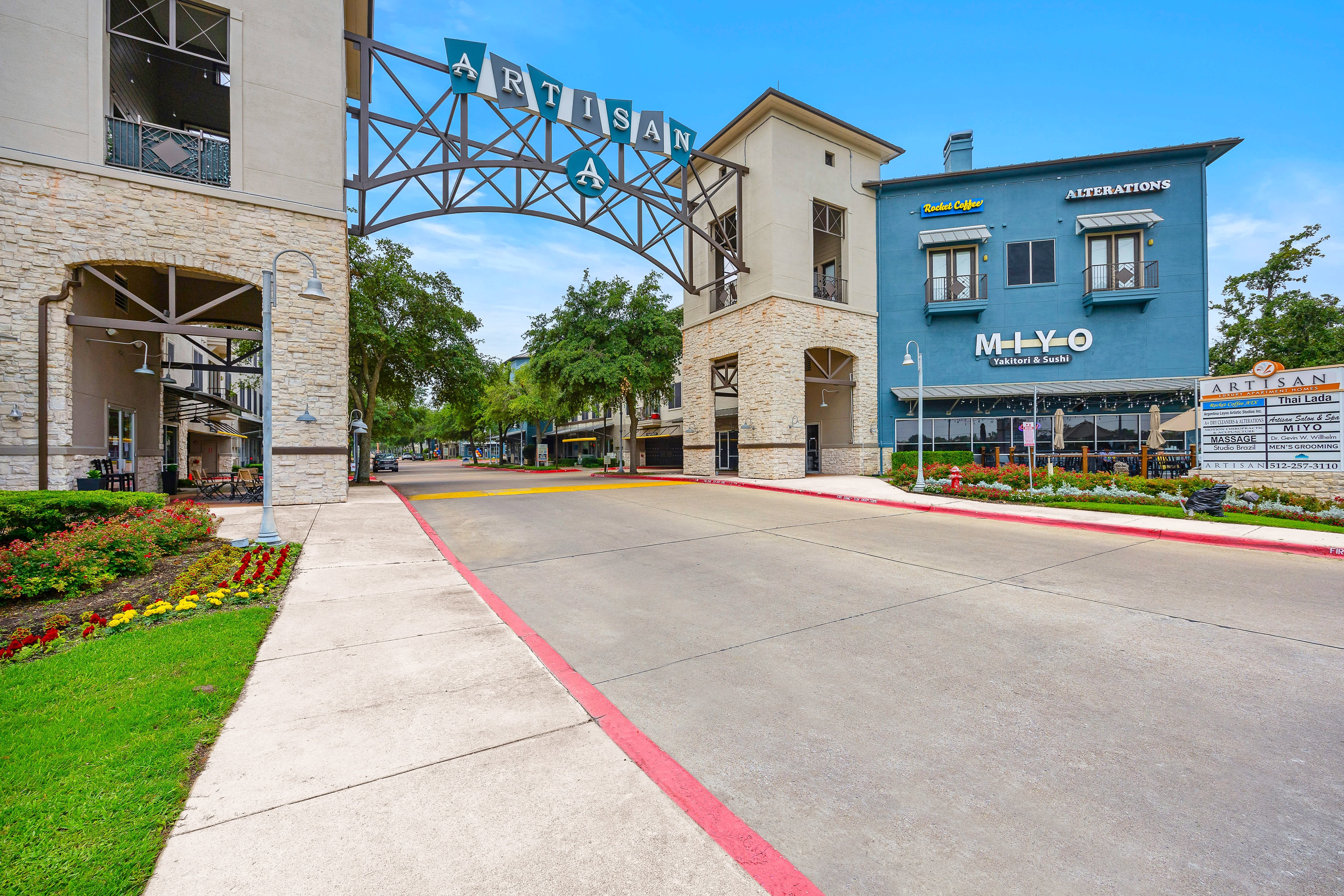 Artisan Apartments & Shops – photo 3