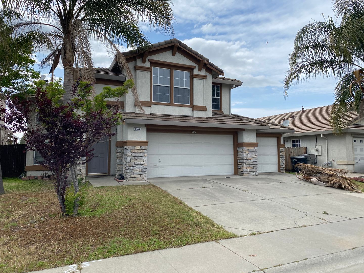 4 Bedroom Home – photo 1