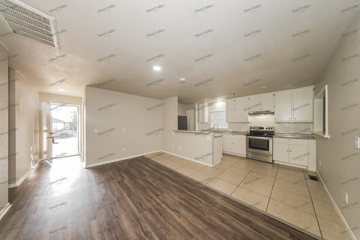 912 Craig Drive – photo 5