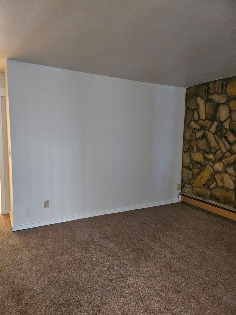 Lake Cliffe Condo – photo 2