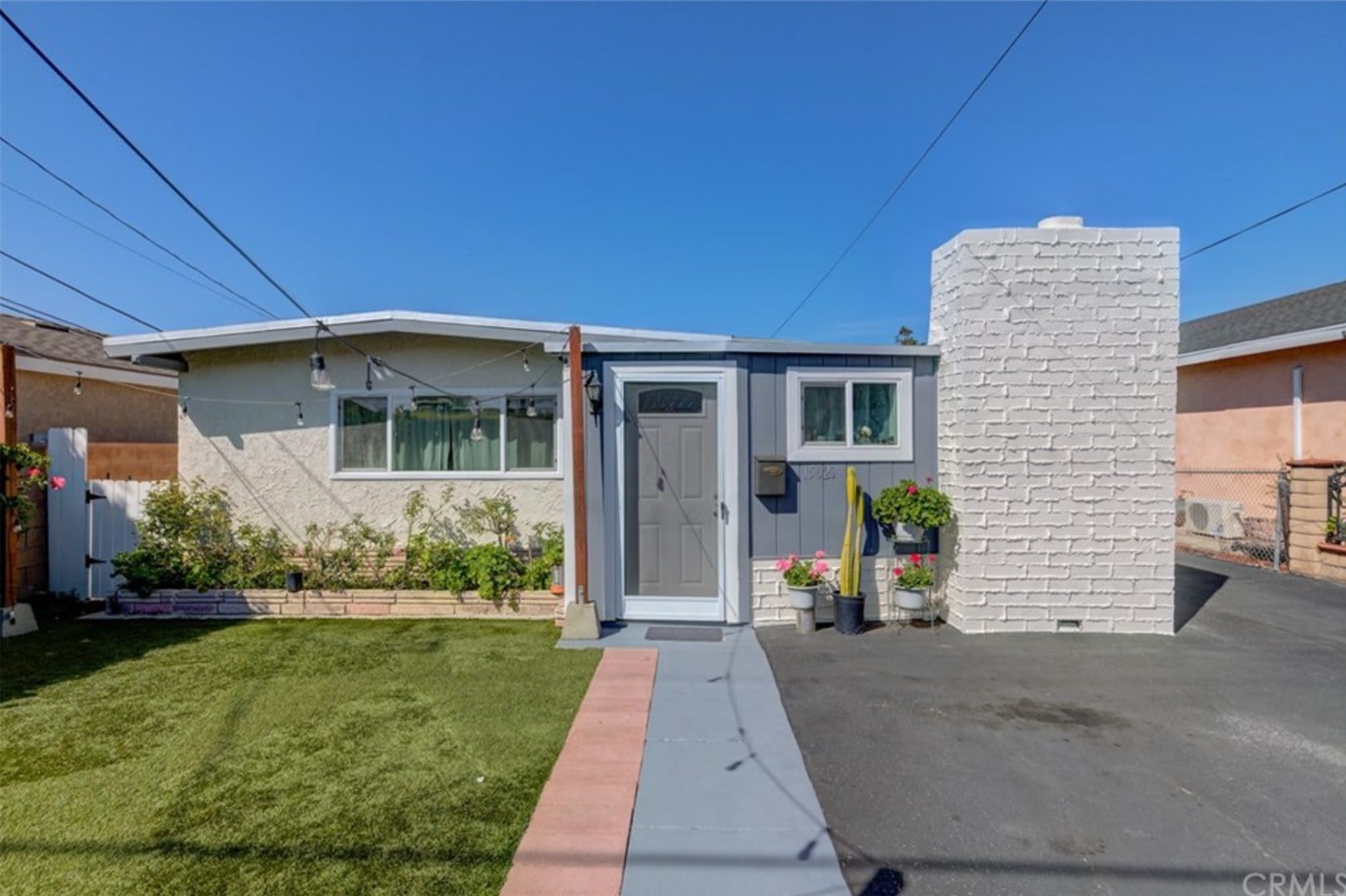 15627-15629 Freeman Avenue – photo 3