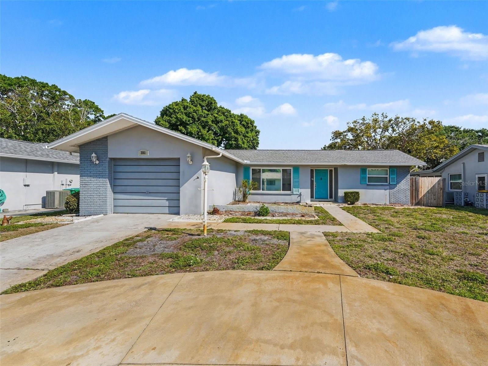2561 BLACKWOOD Circle – photo 2