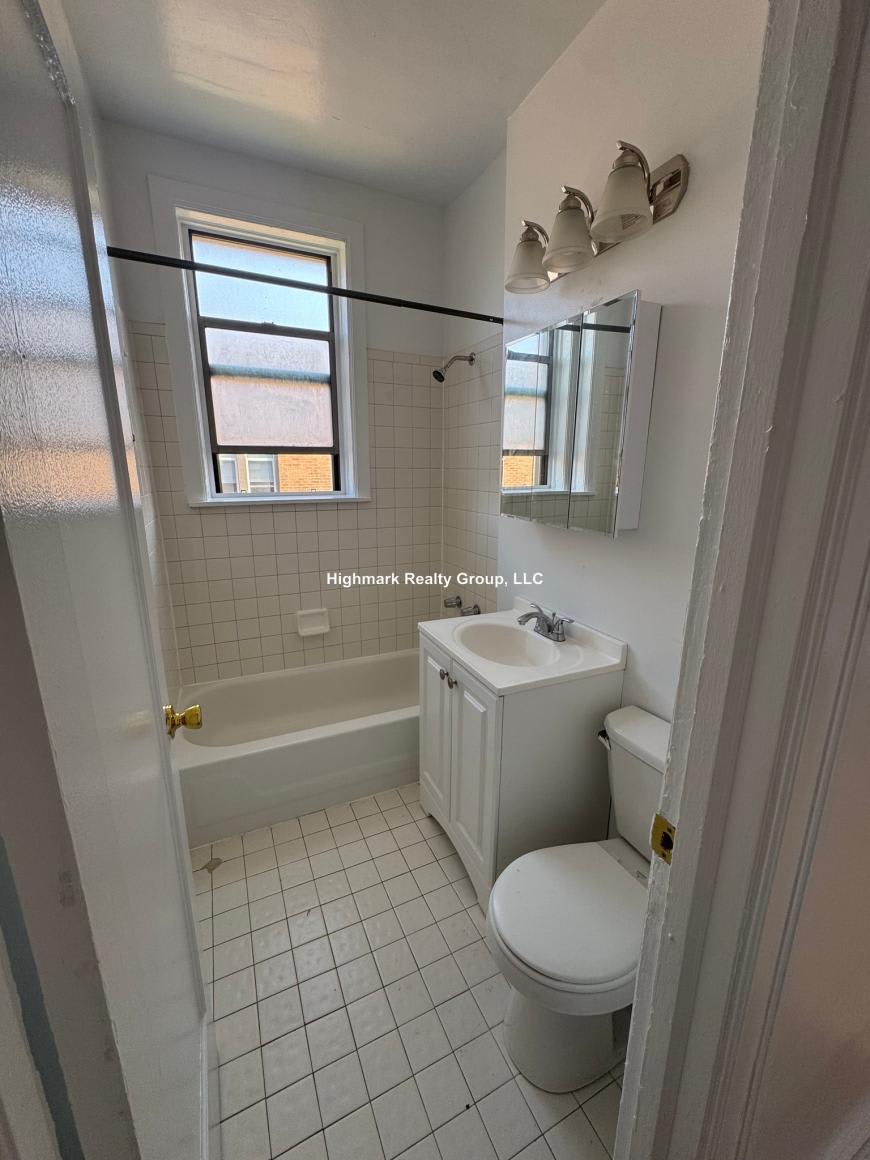 1375 West Estes Ave. – photo 5