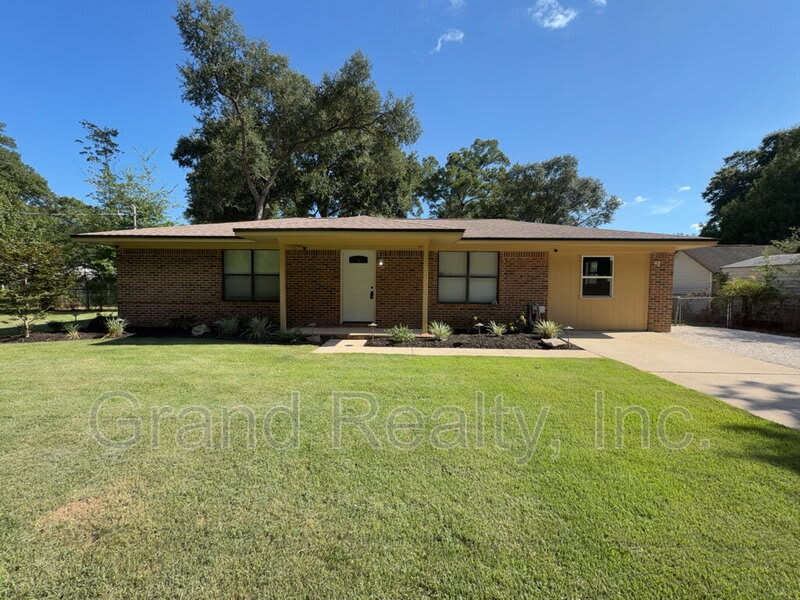6119 Shawn Ln – photo 1