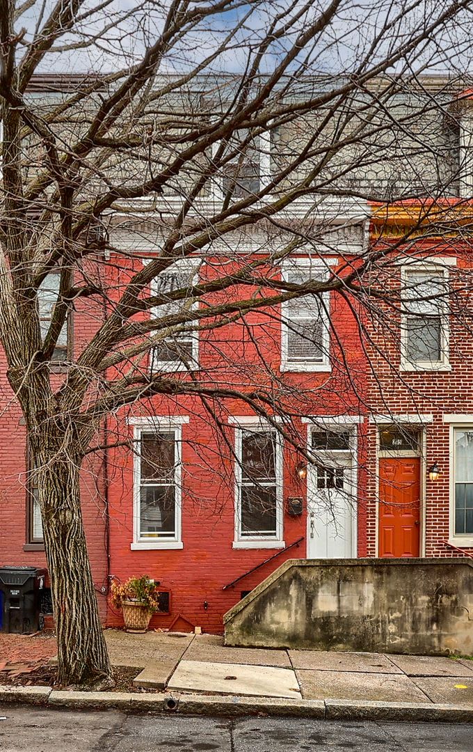 Large 3 Bedroom in Midtown – photo 1