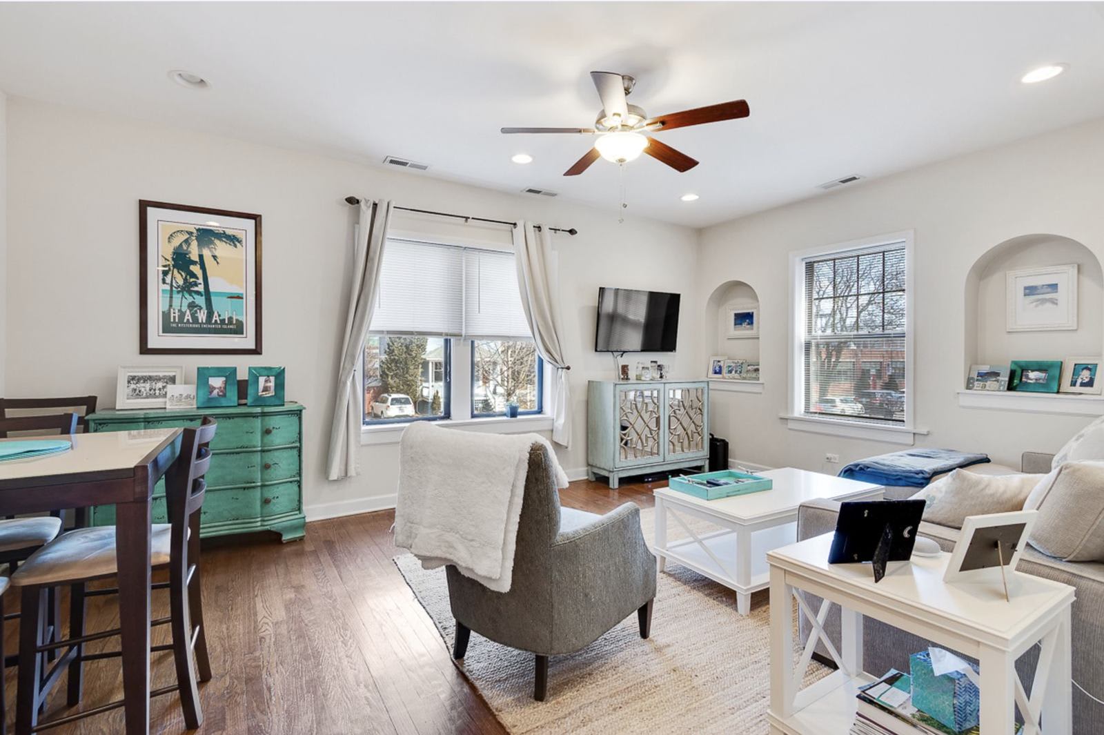 1819 West Leland Avenue – photo 1